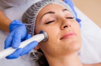 How Do You Keep Your Skin Clear and Smooth With Regular Grooming?