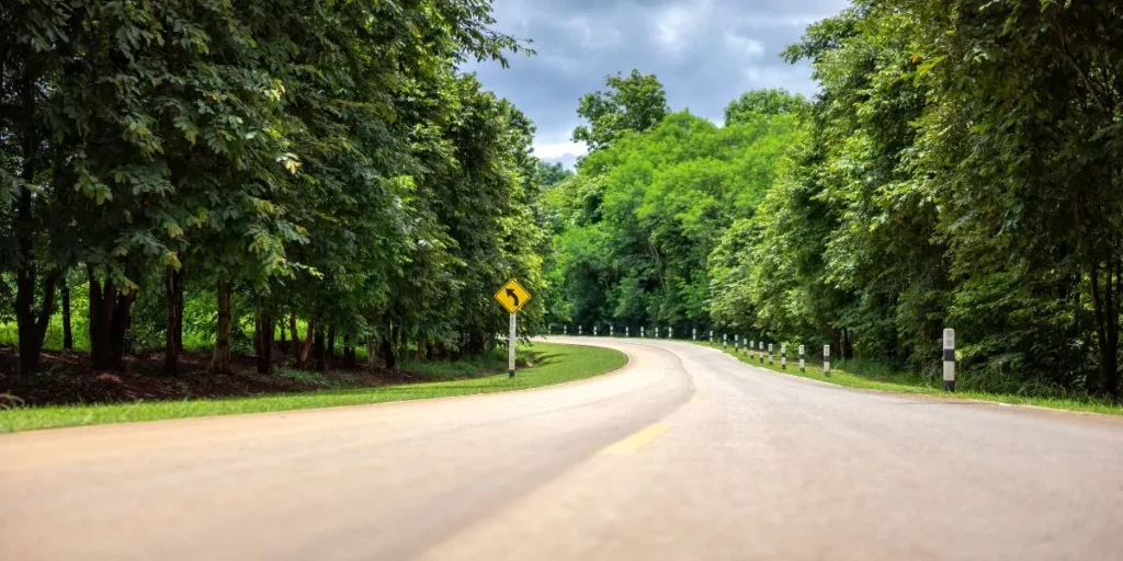 Most Scenic Road Trip Routes 1024x512.webp.webp